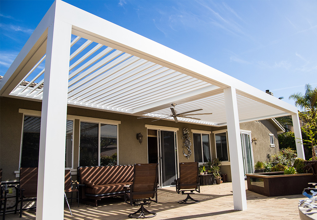 Louvered roof automatic patio cover